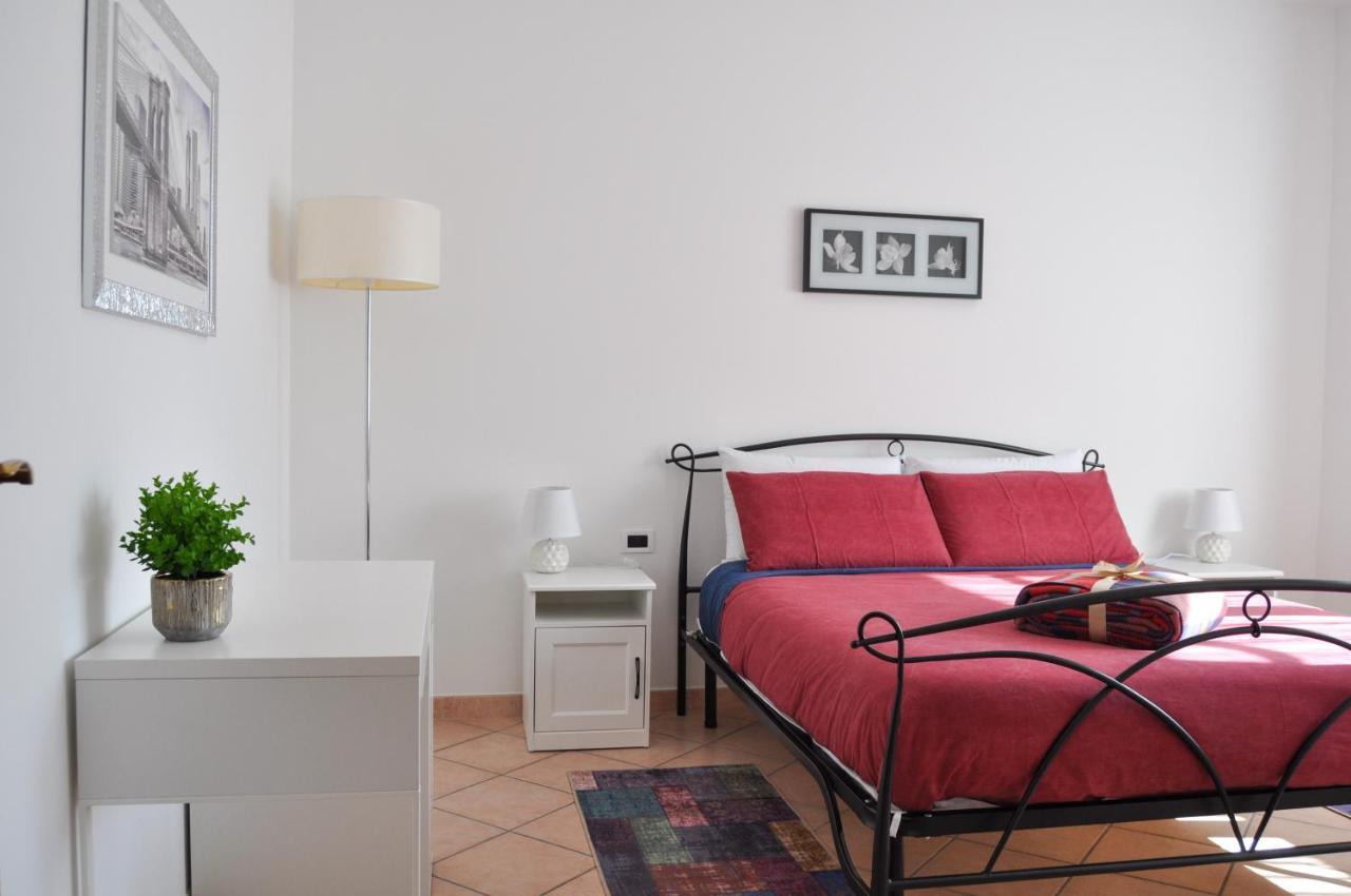 צ'רטוזה די פאביה B&B Sarita'S Rooms מראה חיצוני תמונה
